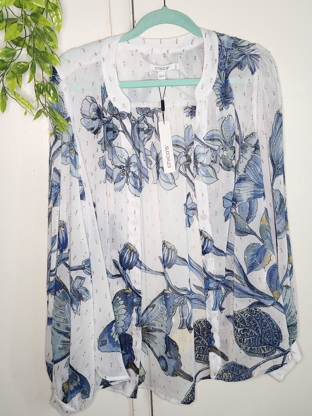✨ Chico’s Painted Wings Blouse NWT Blue Floral Butterfly Gold Detail ✨